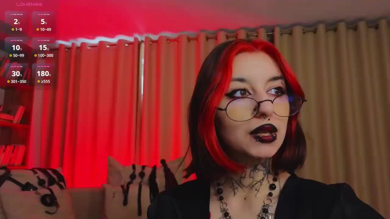 MistressMarcelline Приват Записи 2026-05-12