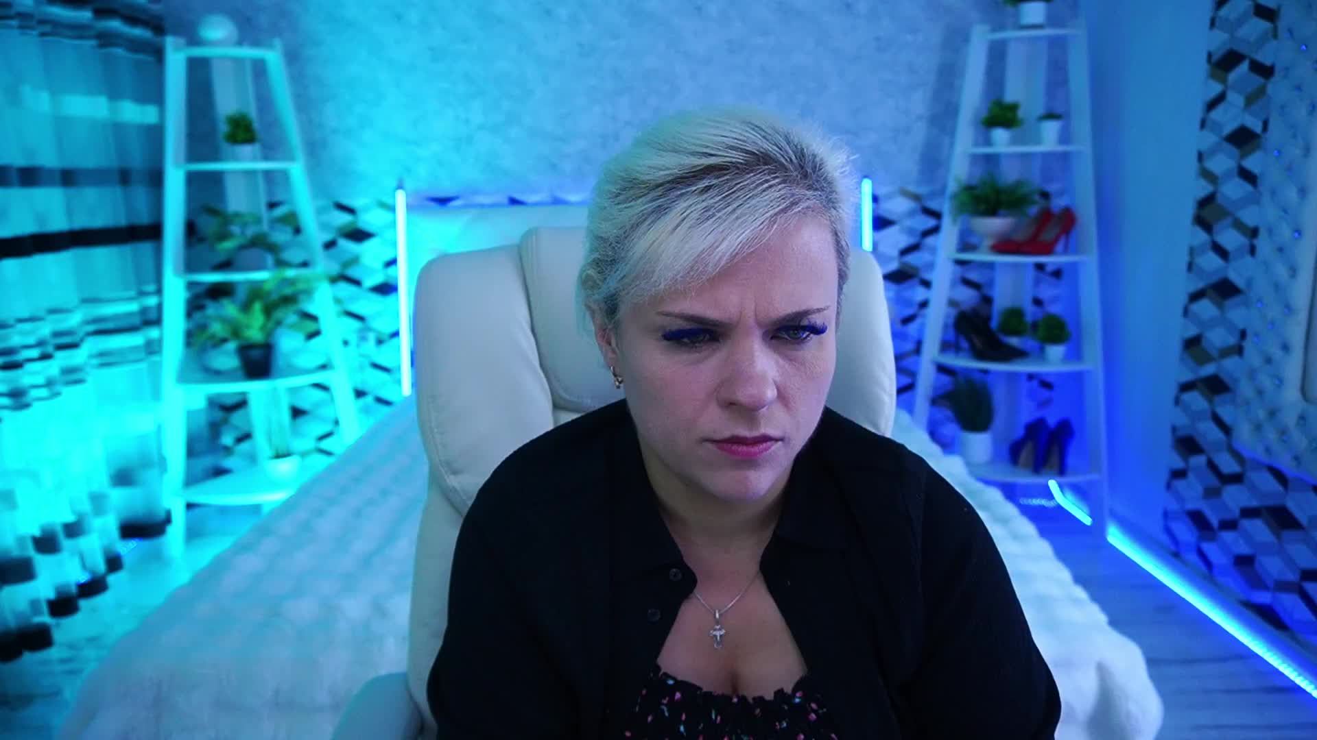 CrystalVibe Приват Записи 2026-05-12