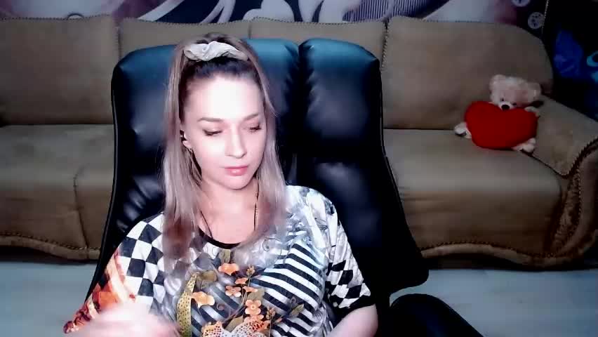 lovellymalina Приват Записи 2026-05-12