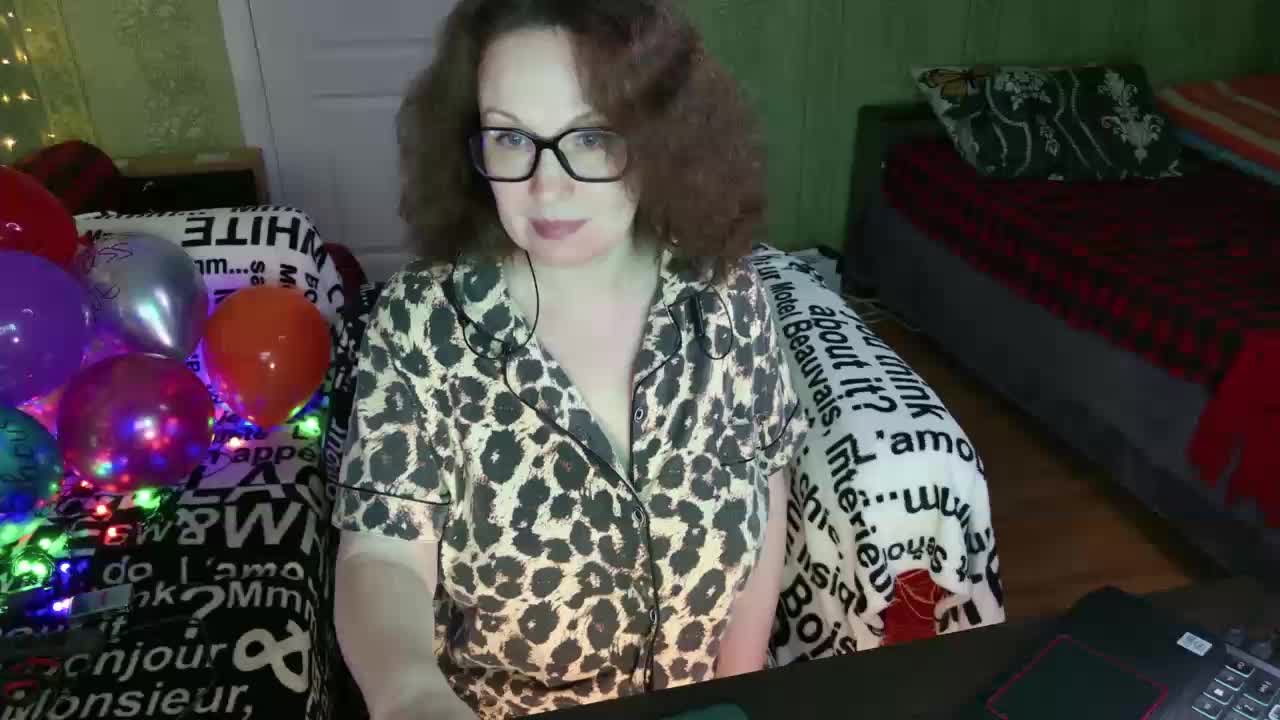 MeganIris Приват Записи 2026-05-12