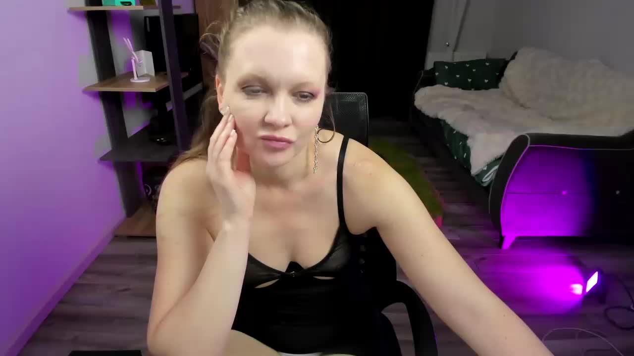 StrippingLady Приват Записи 2026-05-13