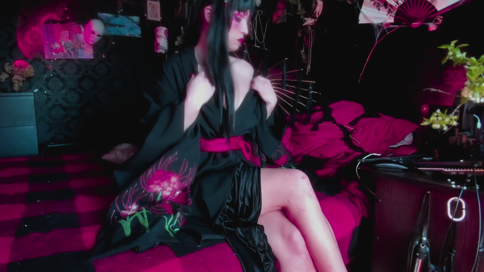 miss-asmodeus Приват Записи 2026-05-15