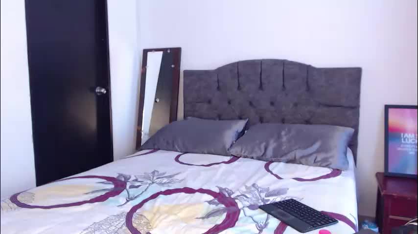 bradandjenn Приват Записи 2026-05-15