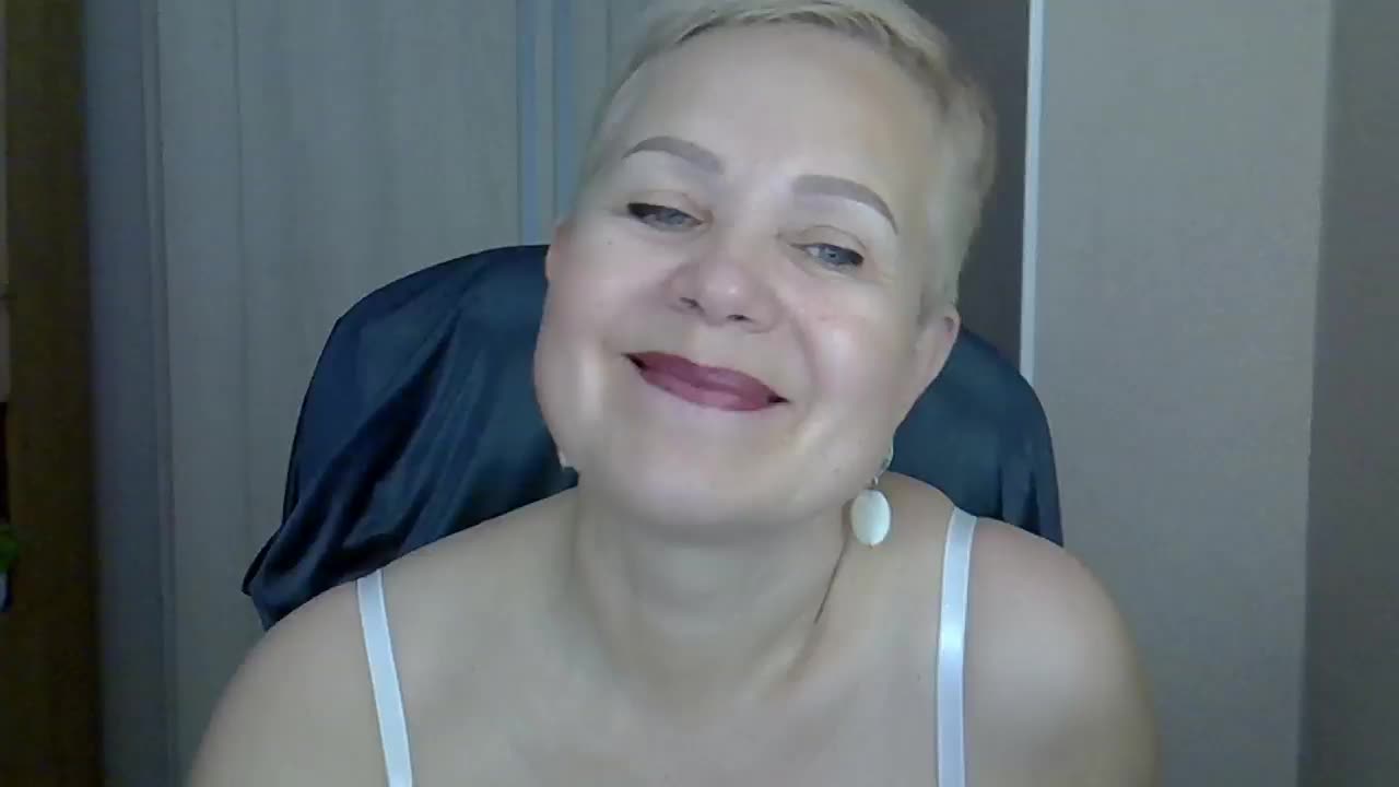 MadamMadam Приват Записи 2026-05-15