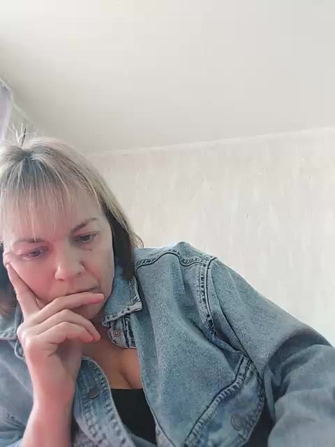 KissaHot Приват Записи 2026-05-15