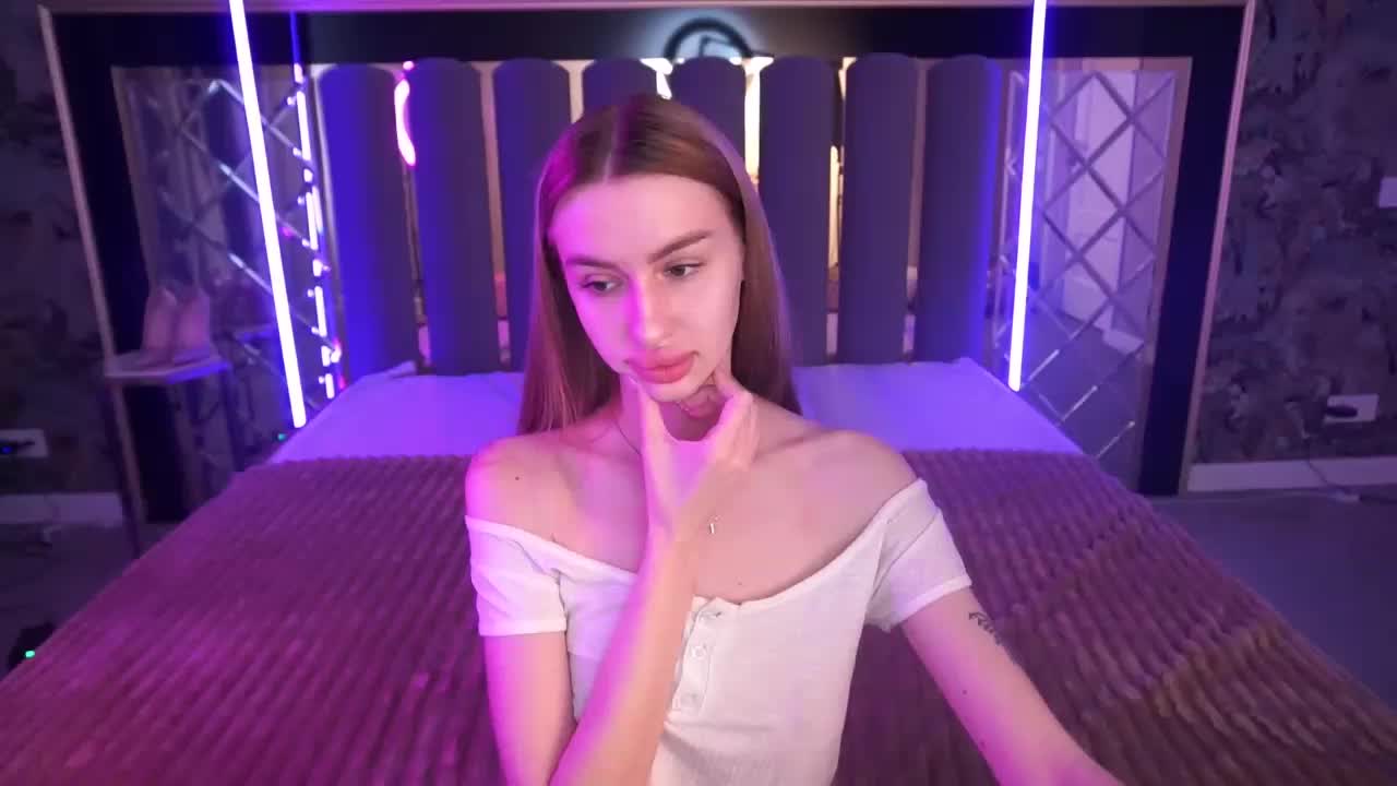 SnowWhiteee Приват Записи 2026-05-15