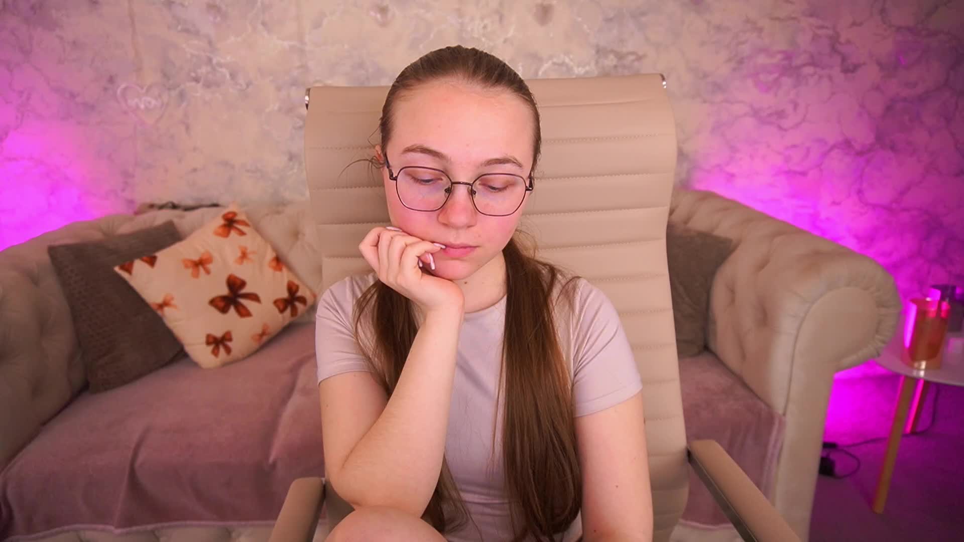 ArrinaWairr Приват Записи 2026-05-15