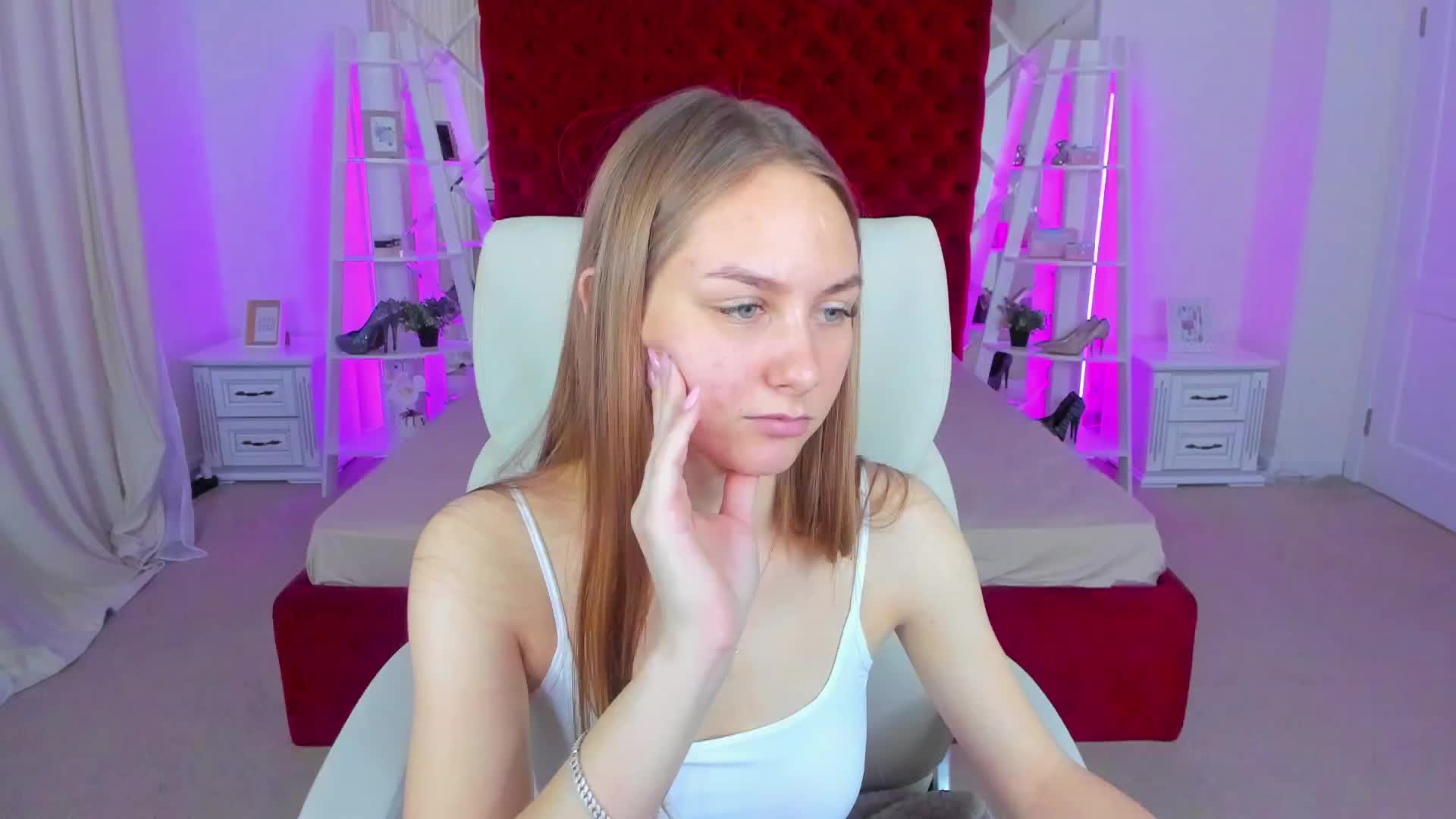 MilaAddam Приват Записи 2026-05-15