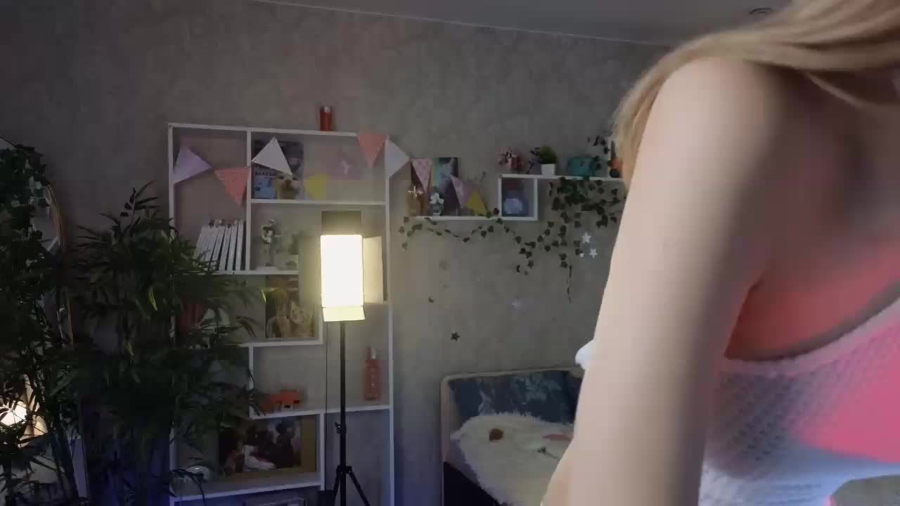 AnnyiBlue Приват Записи 2026-05-15