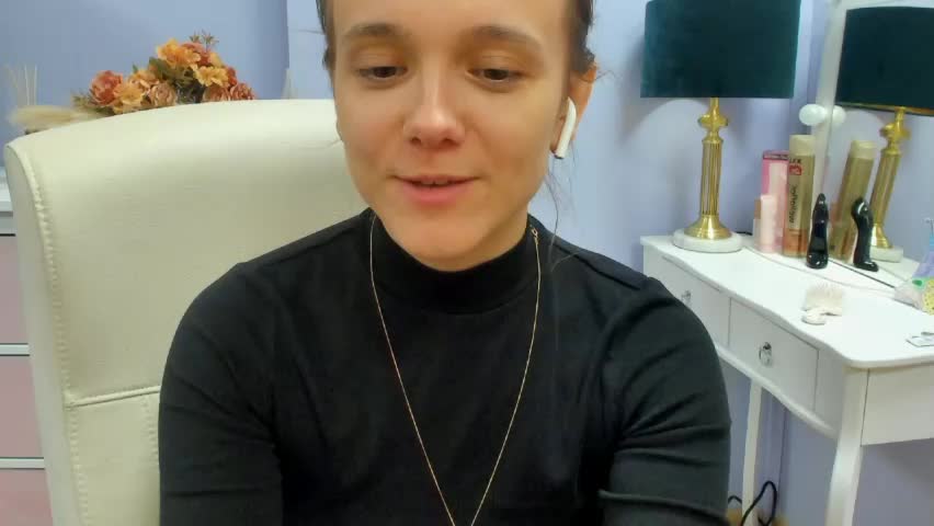 emilly_lust99 Приват Записи 2026-05-16