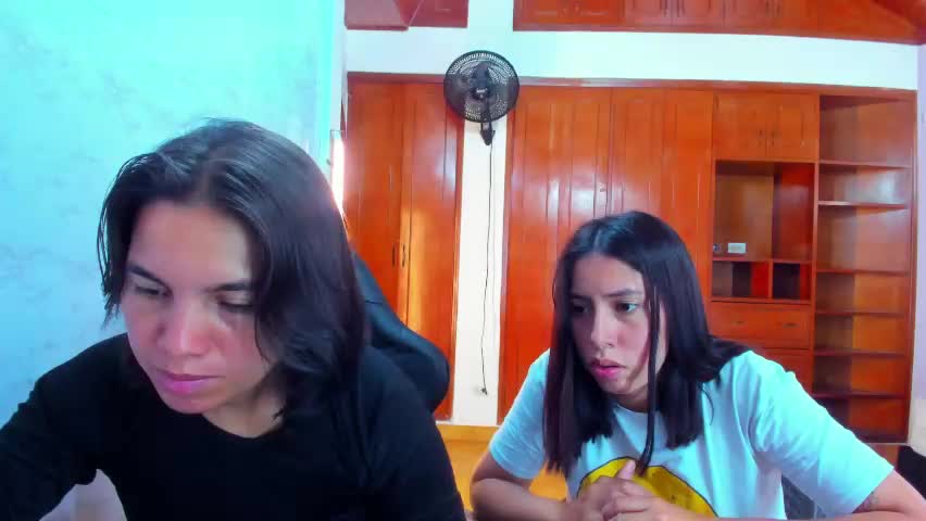 emily_and_soffy Приват Записи 2026-05-16