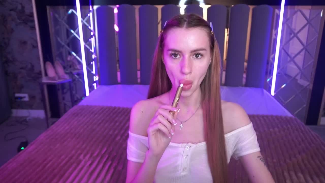 SnowWhiteee Приват Записи 2026-05-16