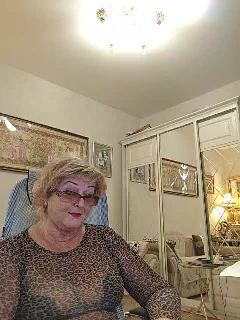KarinkaSweet Приват Записи 2026-05-17