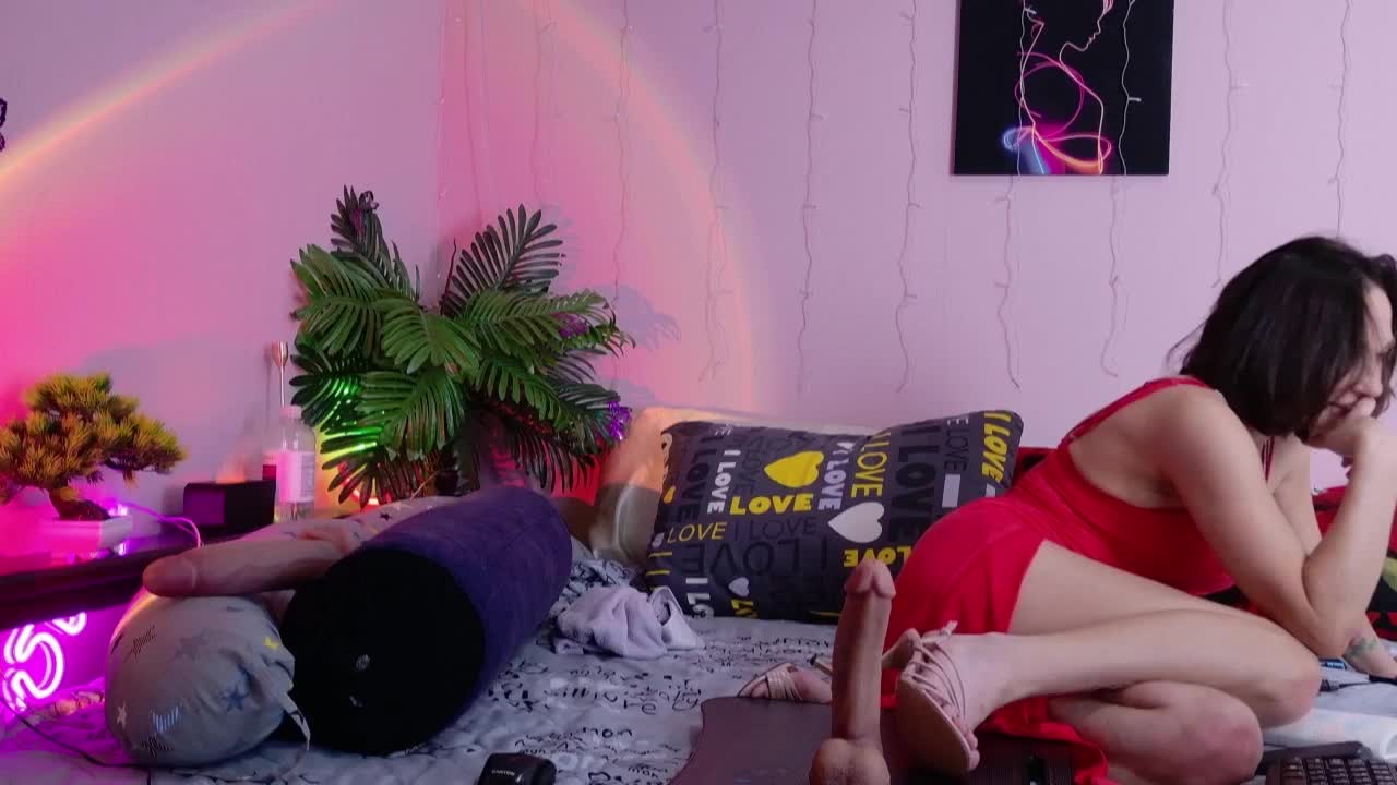Naomi-milf Приват Записи 2026-05-17