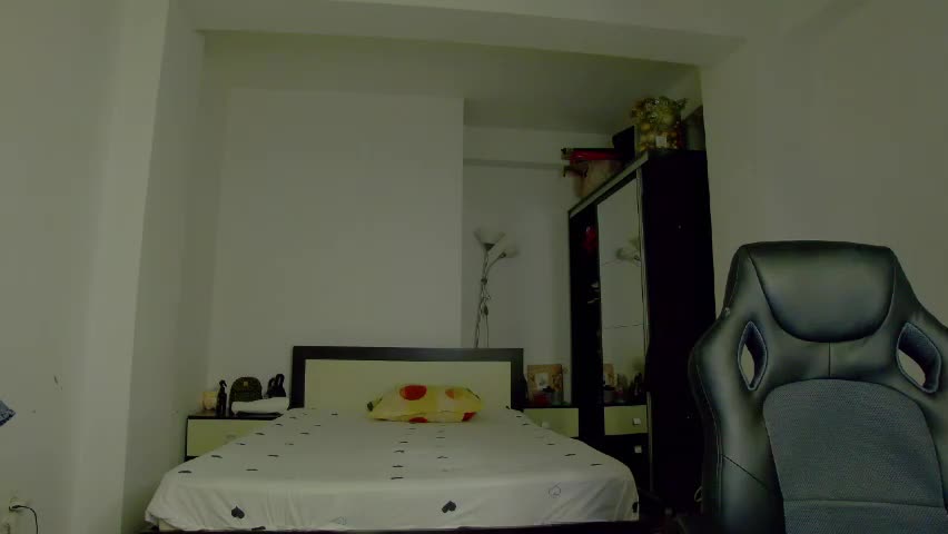sellena_angel Приват Записи 2026-05-17