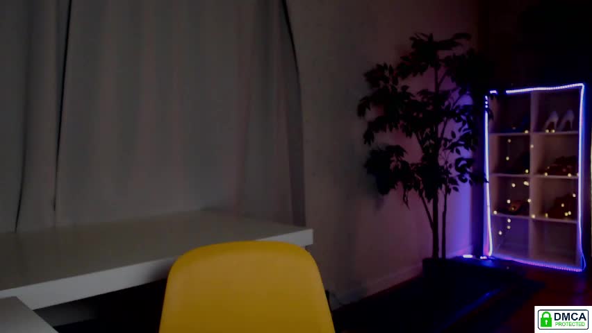 queensy_sins_x Приват Записи 2026-05-17