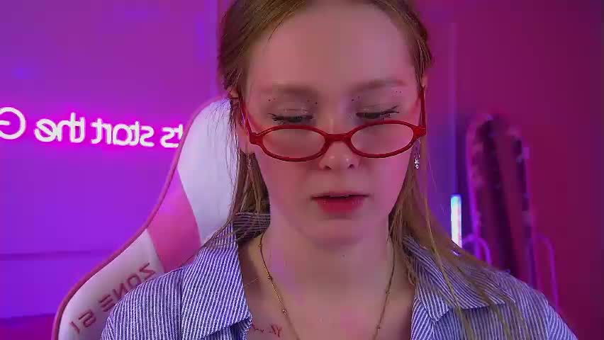 agatafoxley Приват Записи 2026-05-18