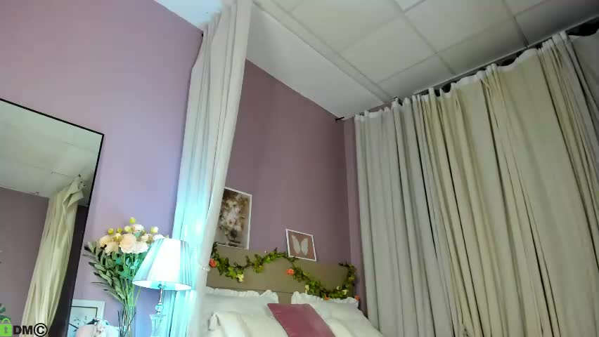 dearly_emily Приват Записи 2026-05-18