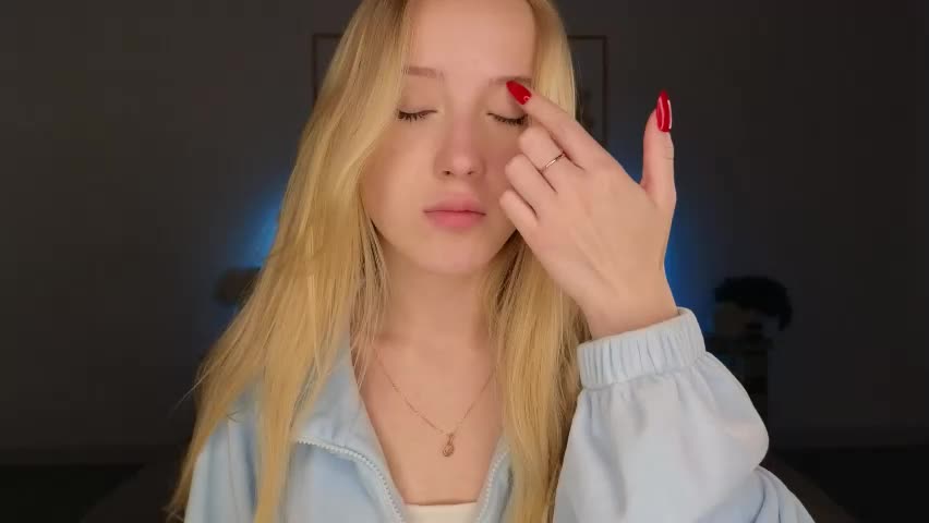 adele_armas Приват Записи 2026-05-18