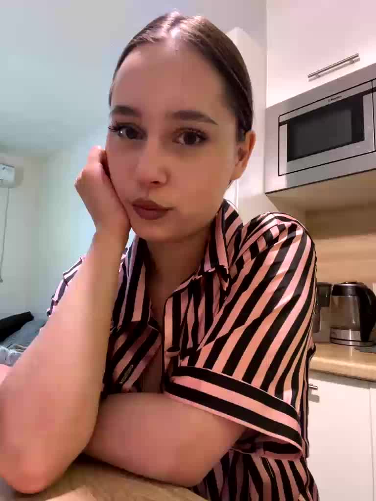 LunaKoma Приват Записи 2026-05-18