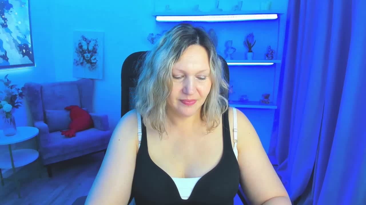 NinaStarle Приват Записи 2026-05-19