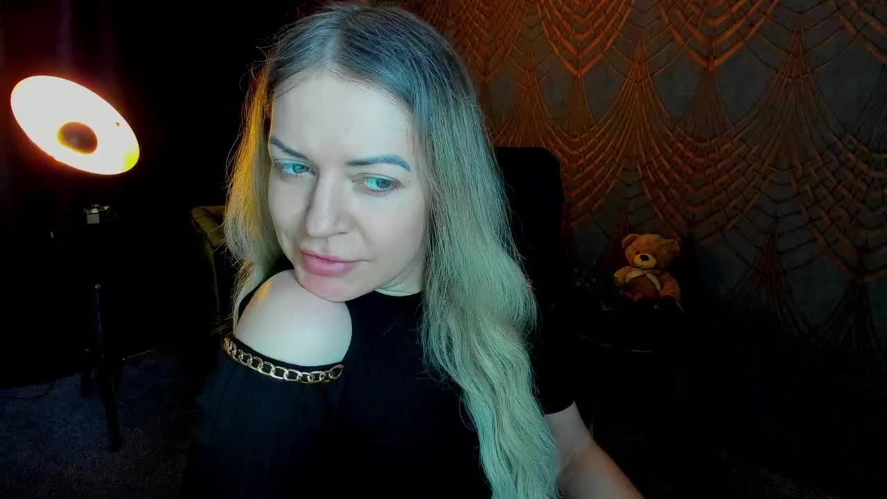 AnnaSnow Приват Записи 2026-05-19