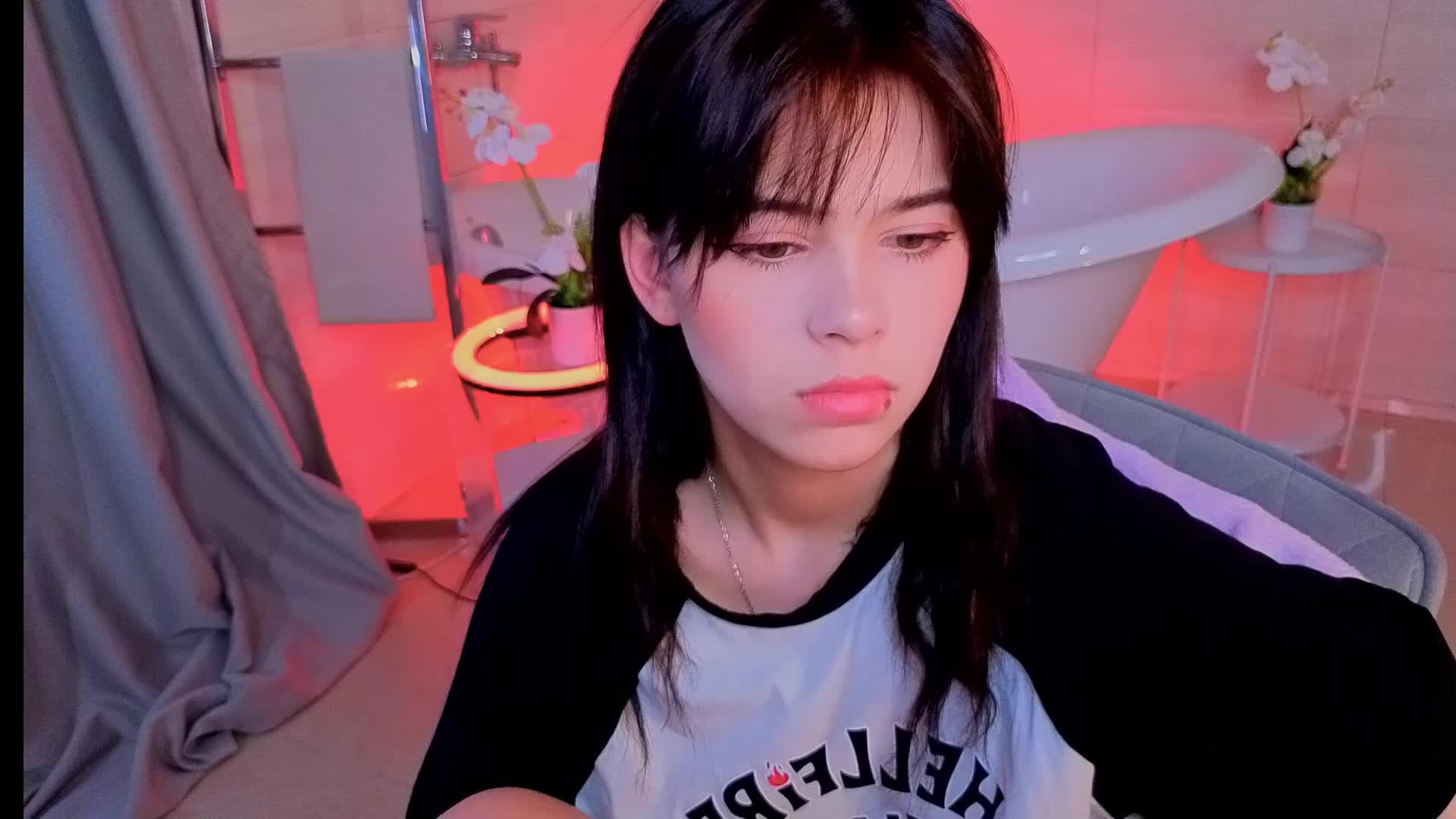 CoralineJones Приват Записи 2026-05-19