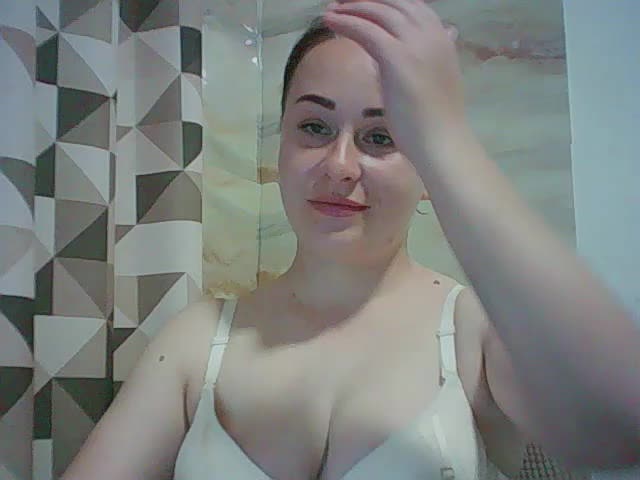 77Milana77 Приват Записи 2026-05-19