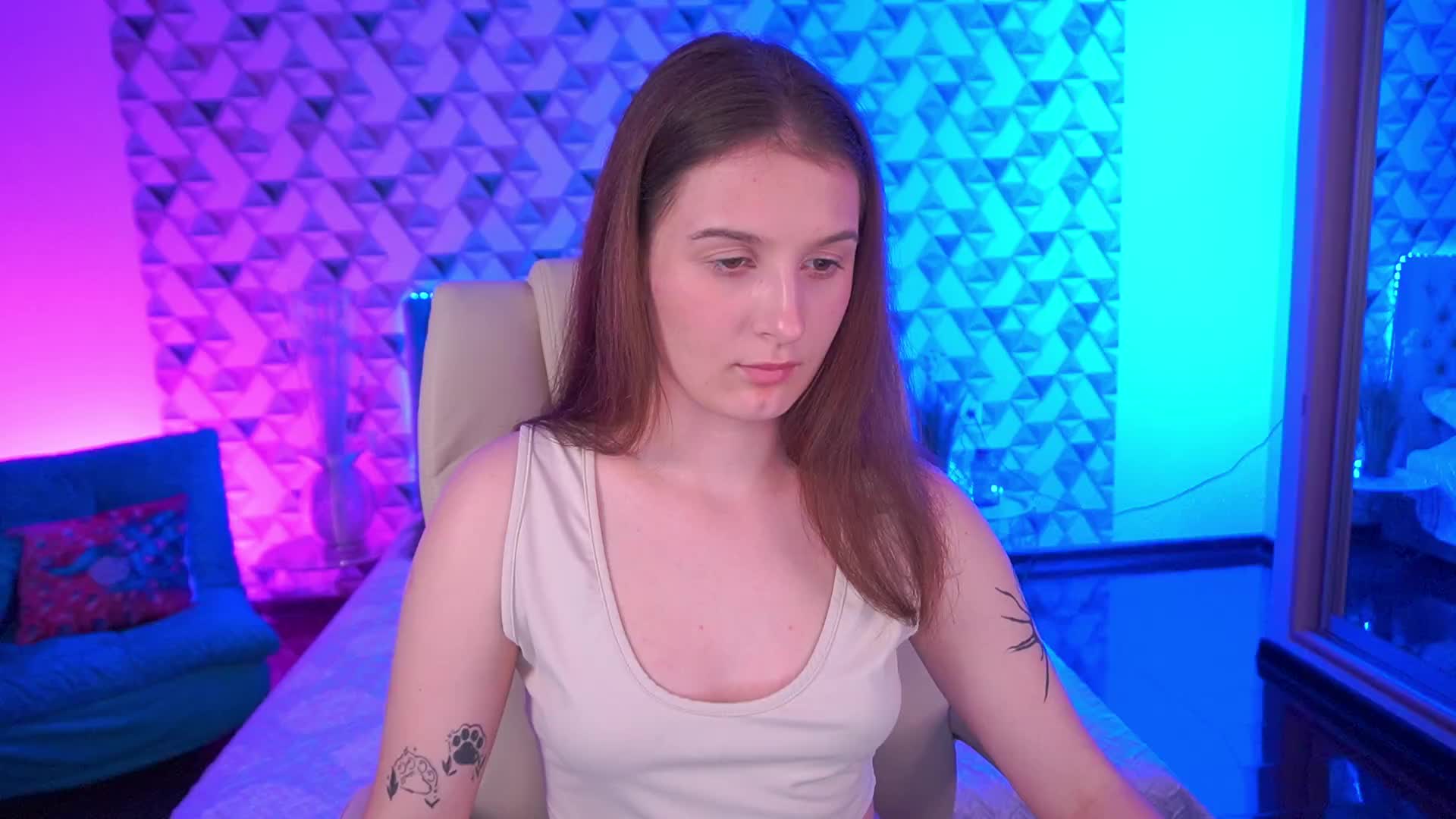 VikVikLove Приват Записи 2026-05-19