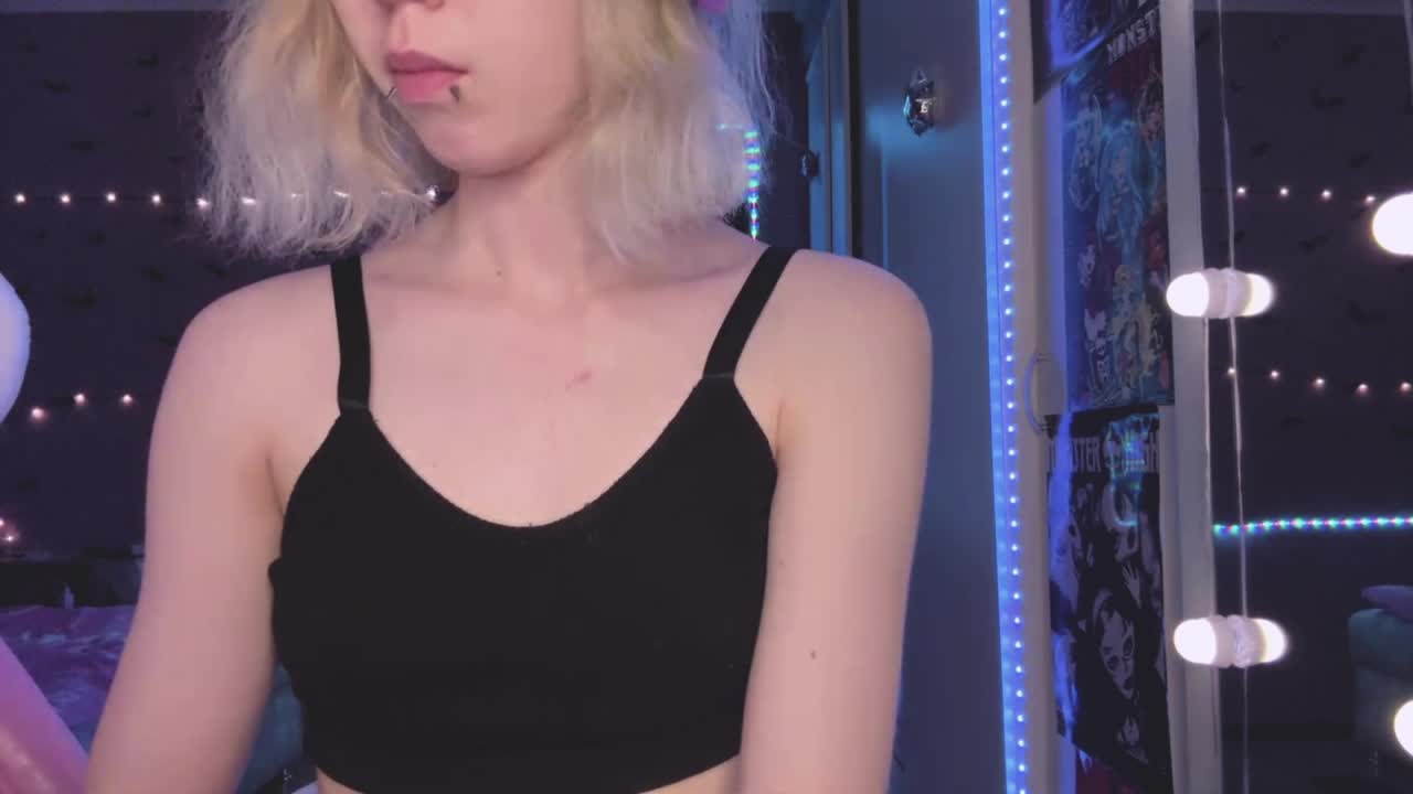 SunnyStultz Приват Записи 2026-05-20