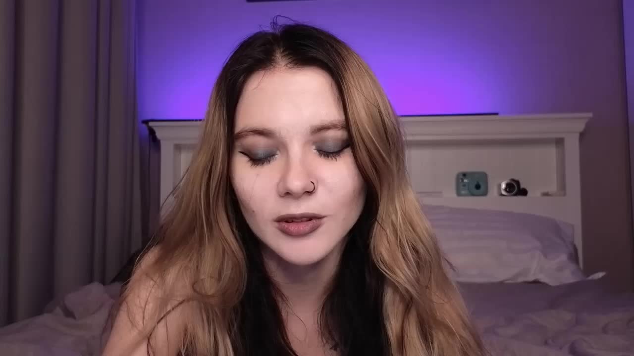 Alicee-teasee Приват Записи 2026-05-20