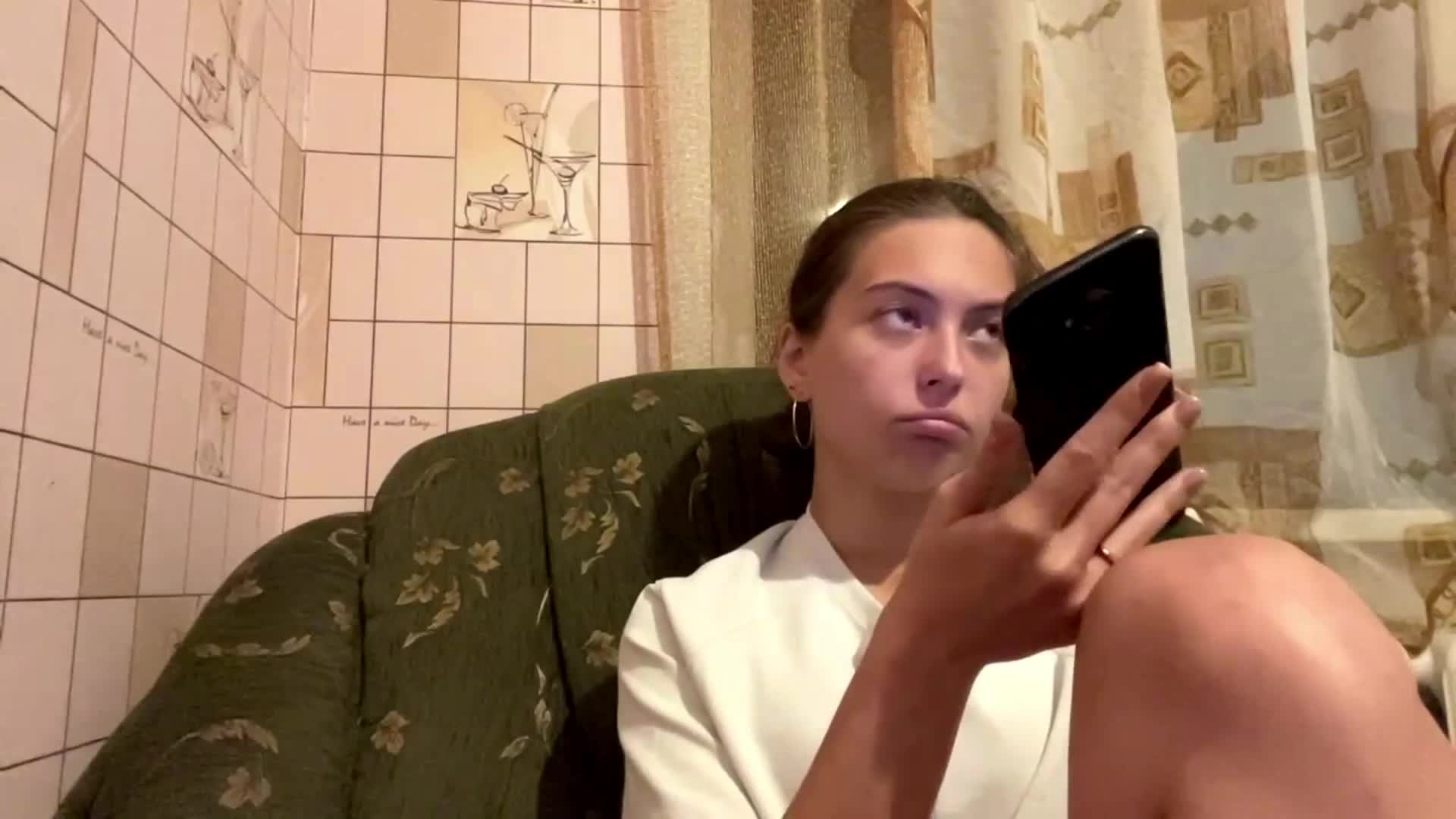 RonnaWillow Приват Записи 2026-05-20