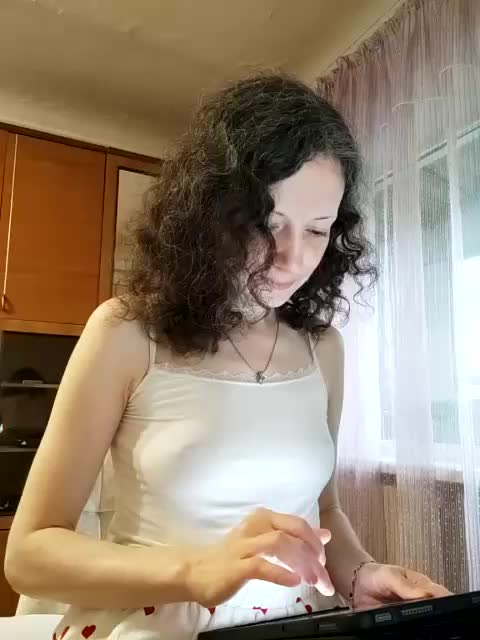 Viviennn Приват Записи 2026-05-20