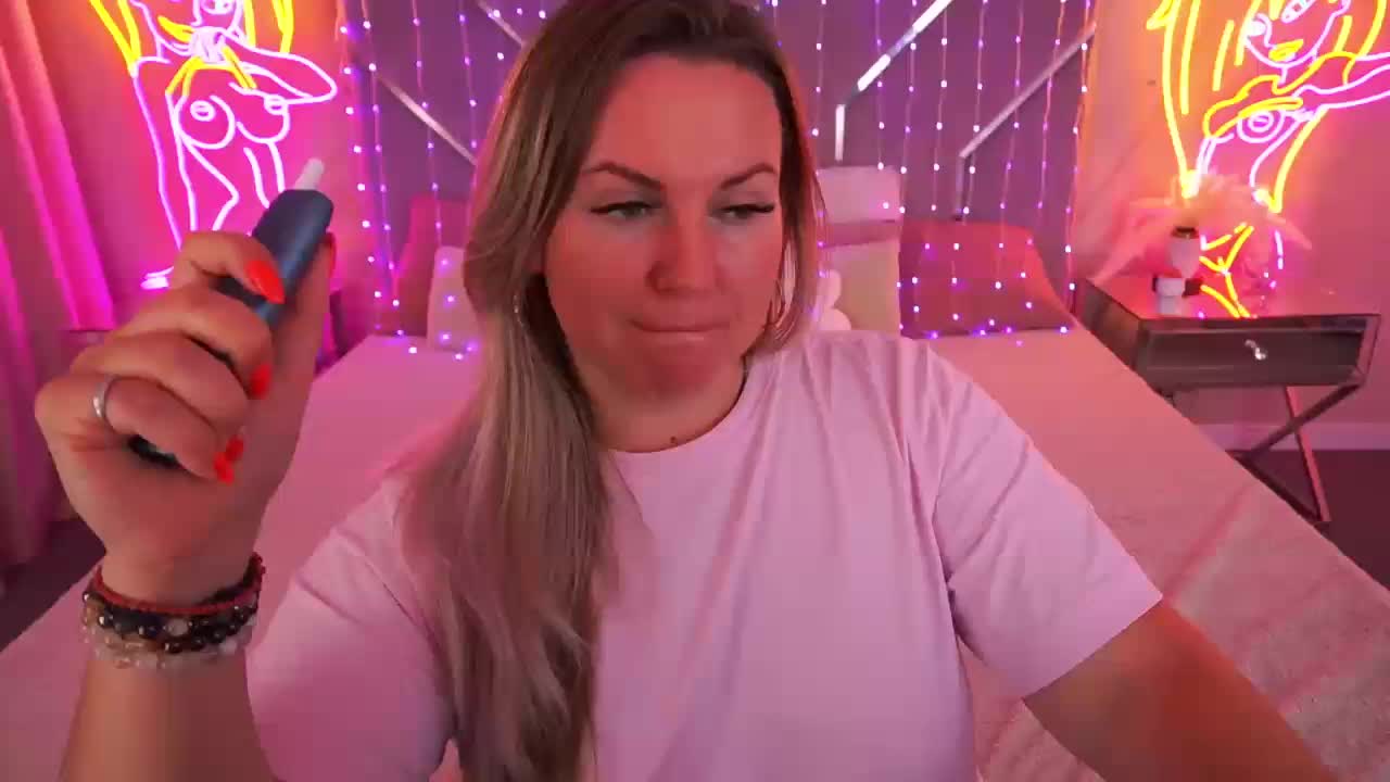 KiraCandyS Приват Записи 2026-05-20