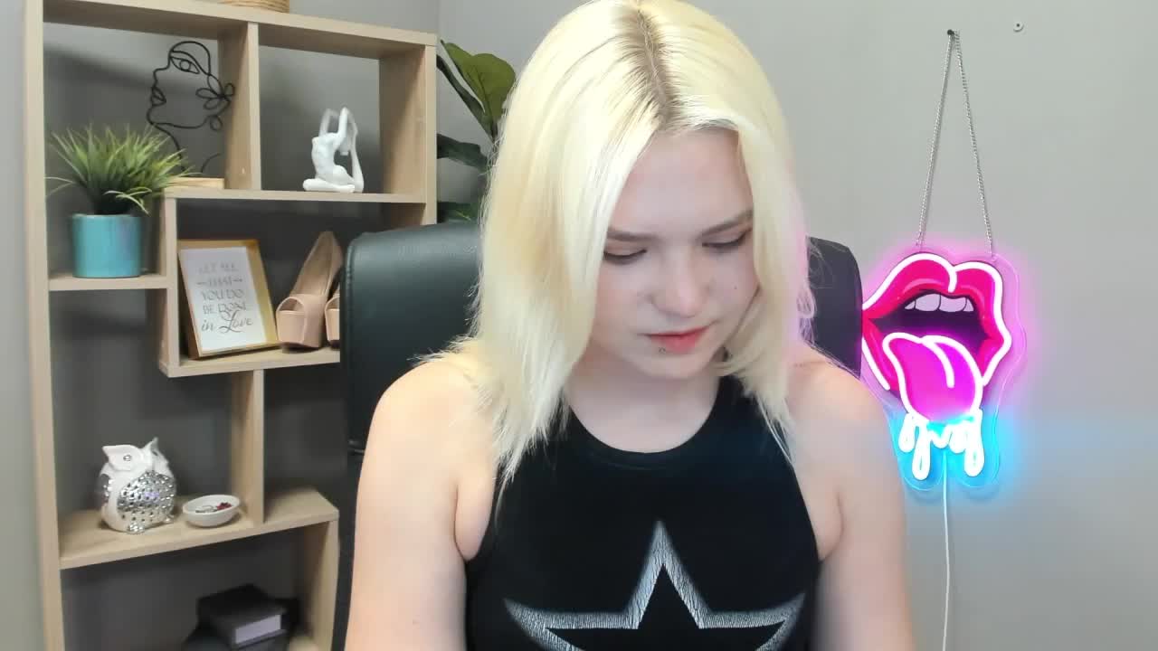 SweetLilyxo Приват Записи 2026-05-20