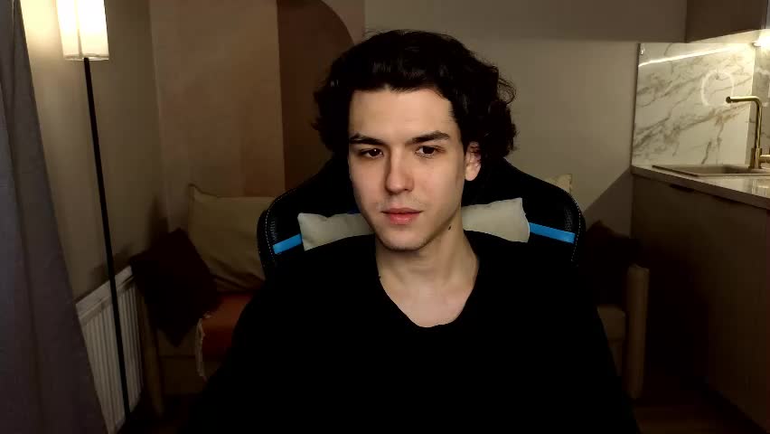 travisrivas Приват Записи 2026-05-22