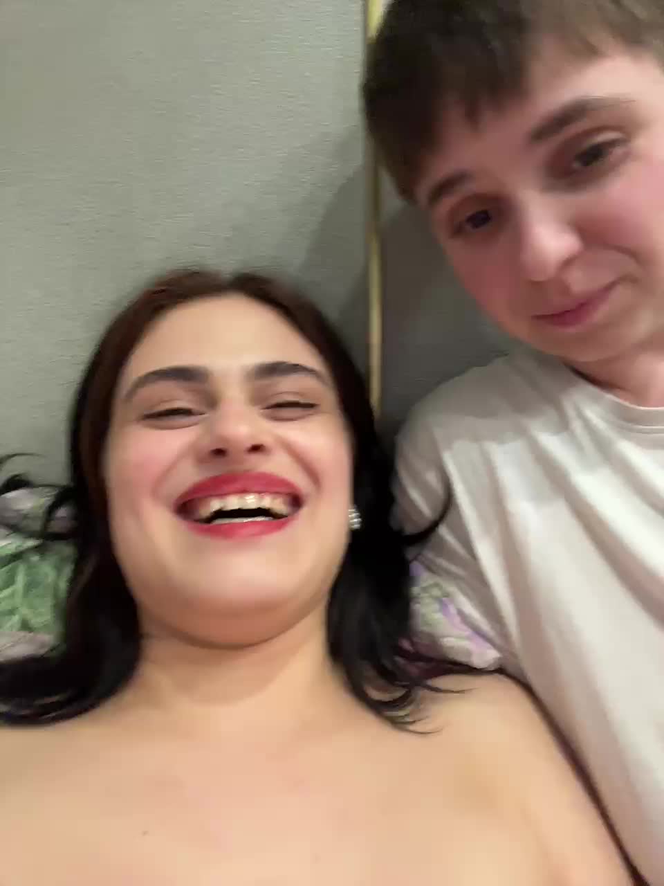 Kris-and-Vanessa Приват Записи 2026-05-22
