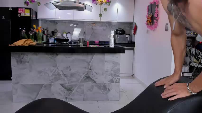 sexy_hot_friends_ Приват Записи 2026-05-22