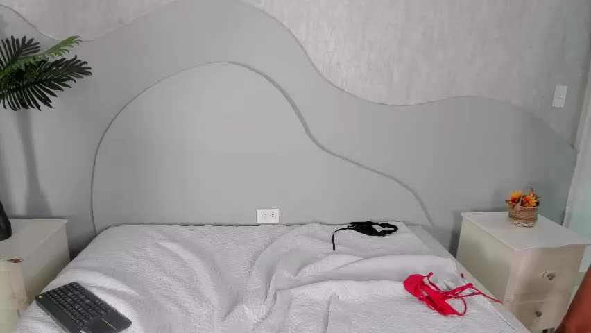 zafiro_n_amber Приват Записи 2026-05-23