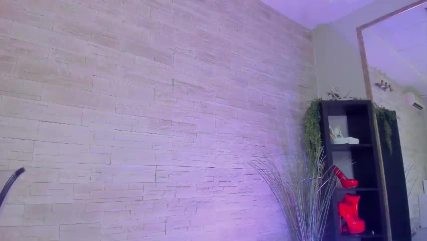 helenceccile Приват Записи 2026-05-23