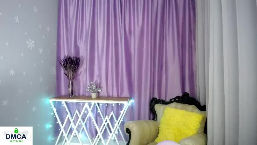 queen_a_n_i Приват Записи 2026-05-24