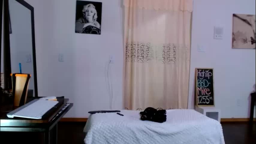 bombshellbaeby Приват Записи 2026-05-24