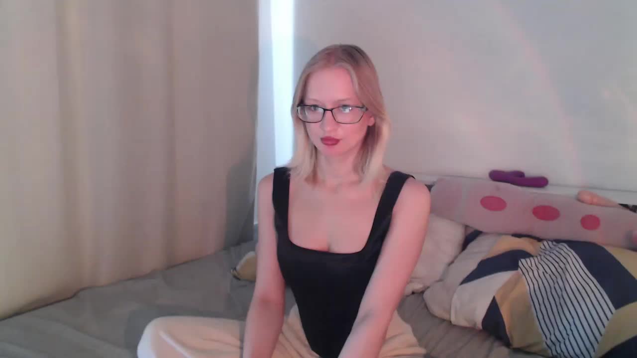 ChloeElegia Приват Записи 2026-05-24