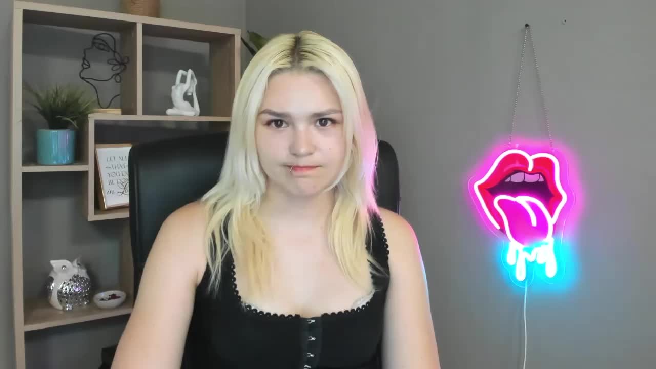SweetLilyxo Приват Записи 2026-05-25