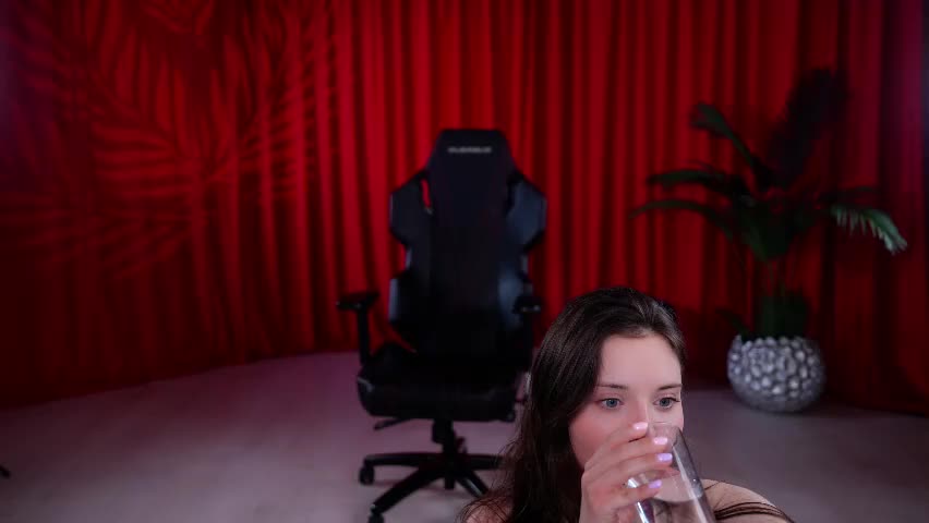 kittycaitlin Приват Записи 2026-05-25
