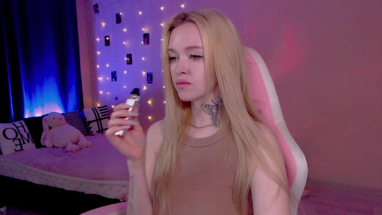 NaughtyMable Приват Записи 2026-05-25