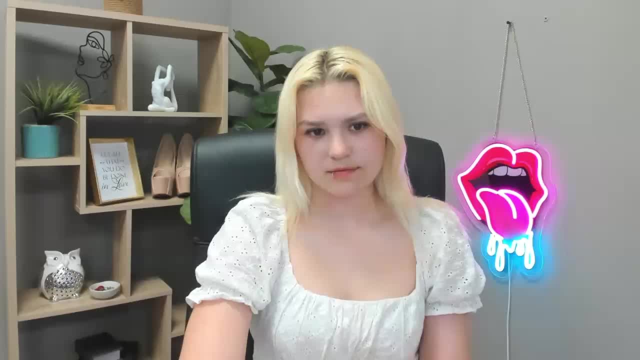 SweetLilyxo Приват Записи 2026-05-28