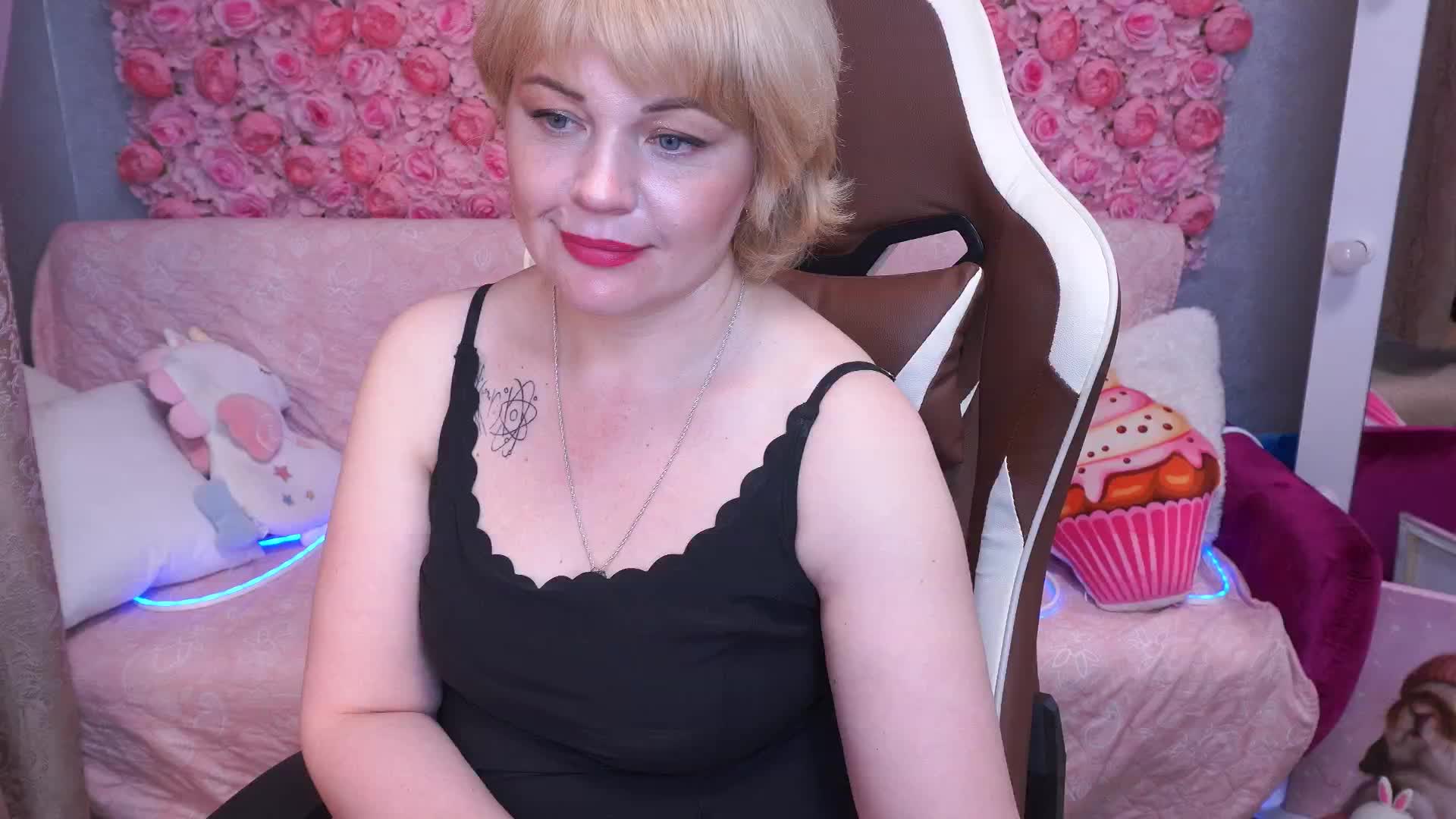 AmiraNight Приват Записи 2026-05-28