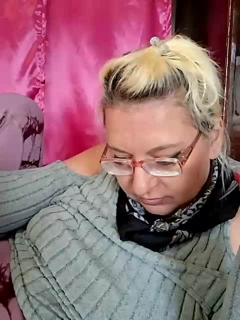Vika211 Приват Записи 2026-06-01