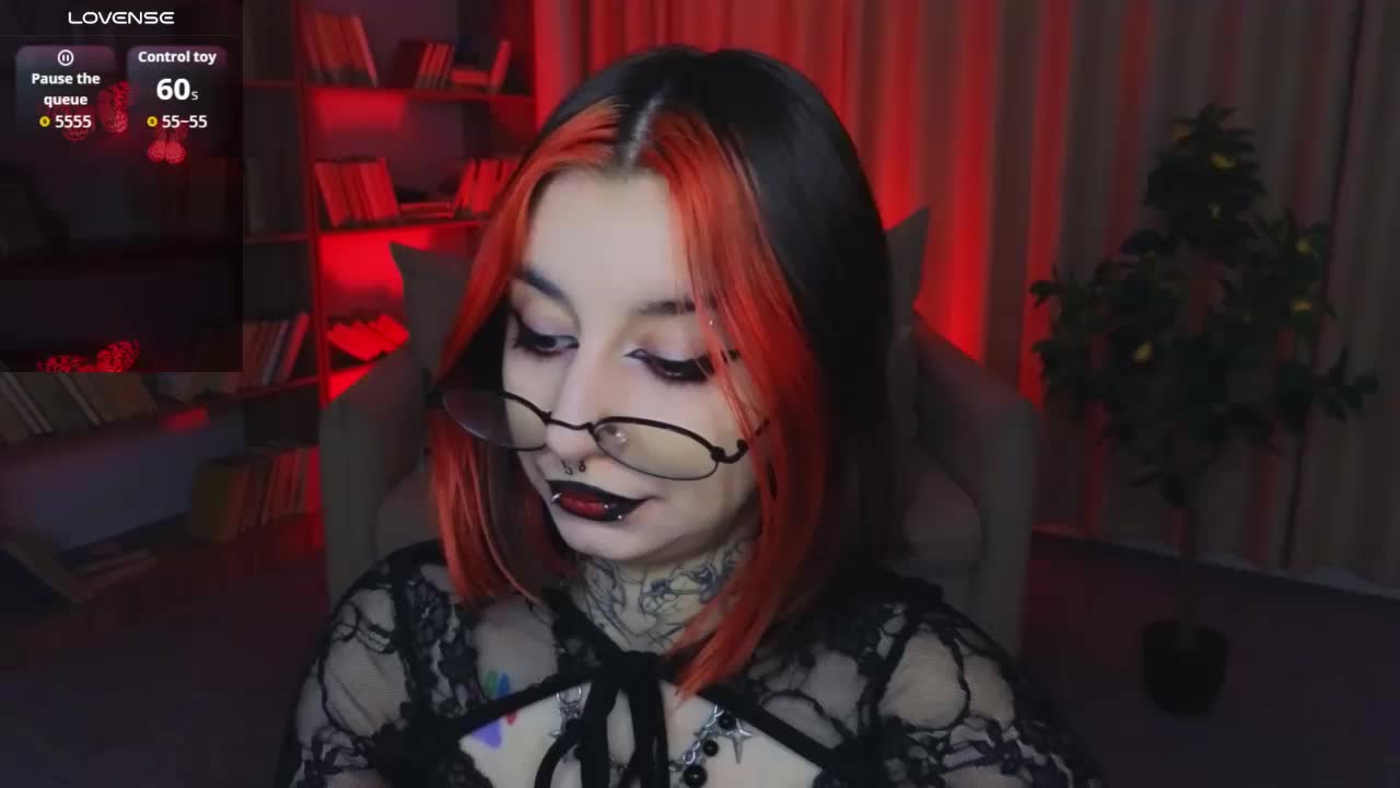 MistressMarcelline Приват Записи 2026-06-02